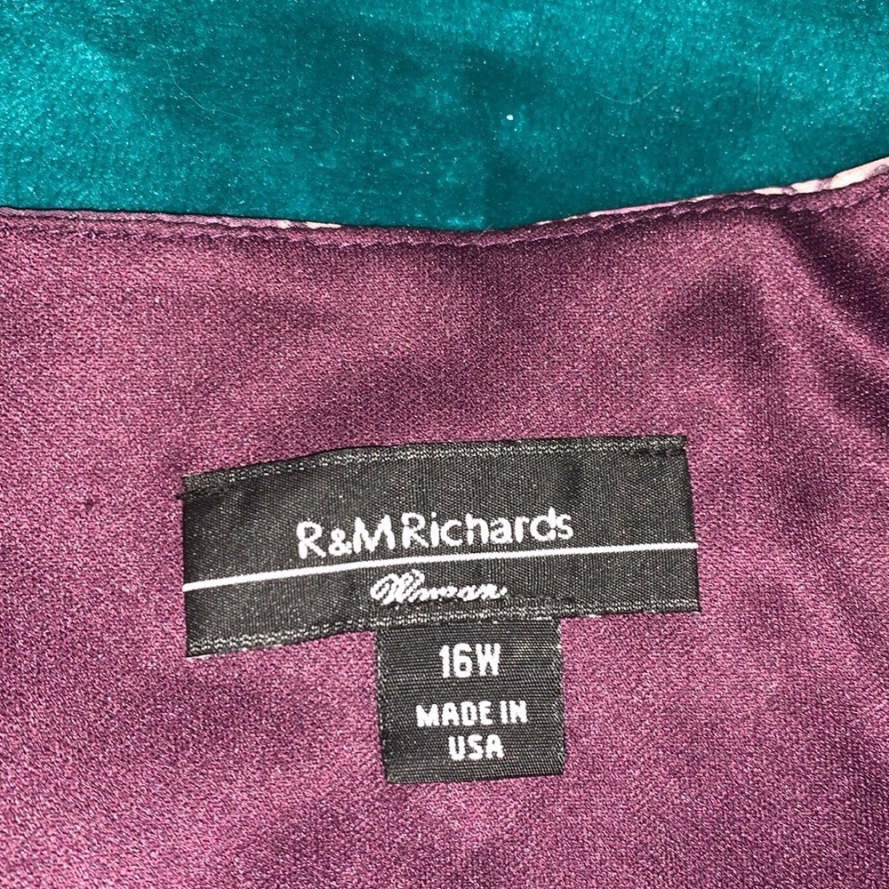 R&M Richards- gently used 2 piece set - Picture 4 of 4